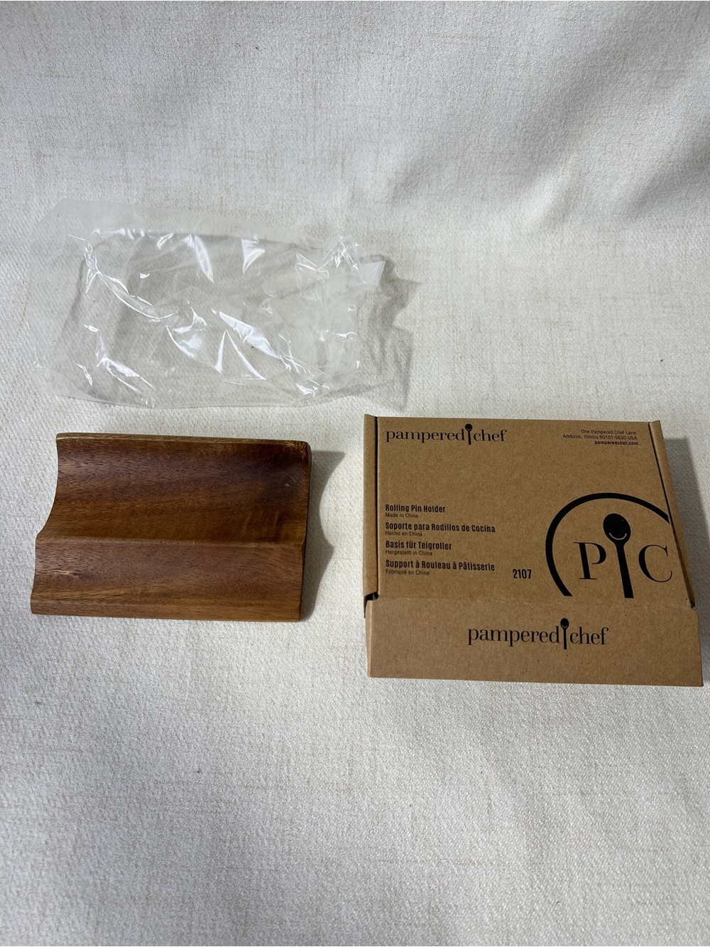Pampered Chef Wooden Rolling Pin Holder #2107 Acacia Wood w/ Box